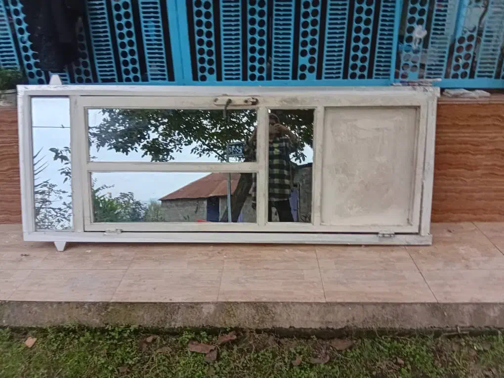 بعلت تعمیرات وتغیرات بفروش میرسد|حراج|طاهرگوراب, |دیوار