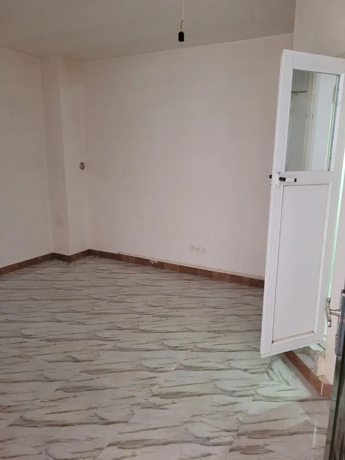 فروشی ...خانه ۷۵متری فرهنگیان فاز ۲ صدف ۸|فروش آپارتمان|نورآباد, |دیوار