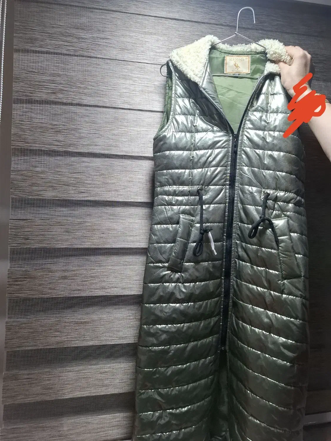 پافر،کاپشن|لباس|کرمان, |دیوار