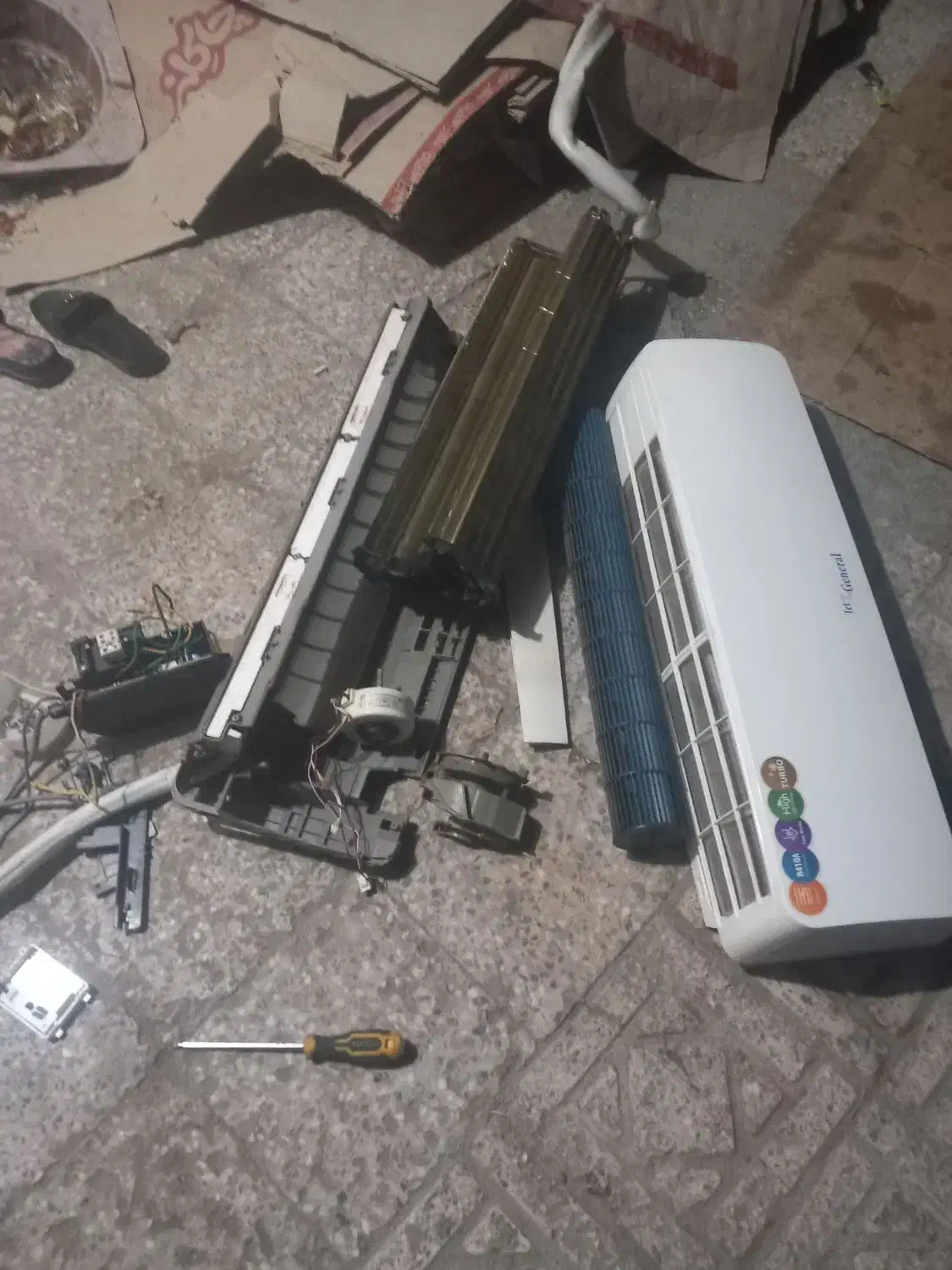 نصب وسرویس کولرهای اسپلیت و پنجریه|خدمات پیشه و مهارت|میناب, |دیوار