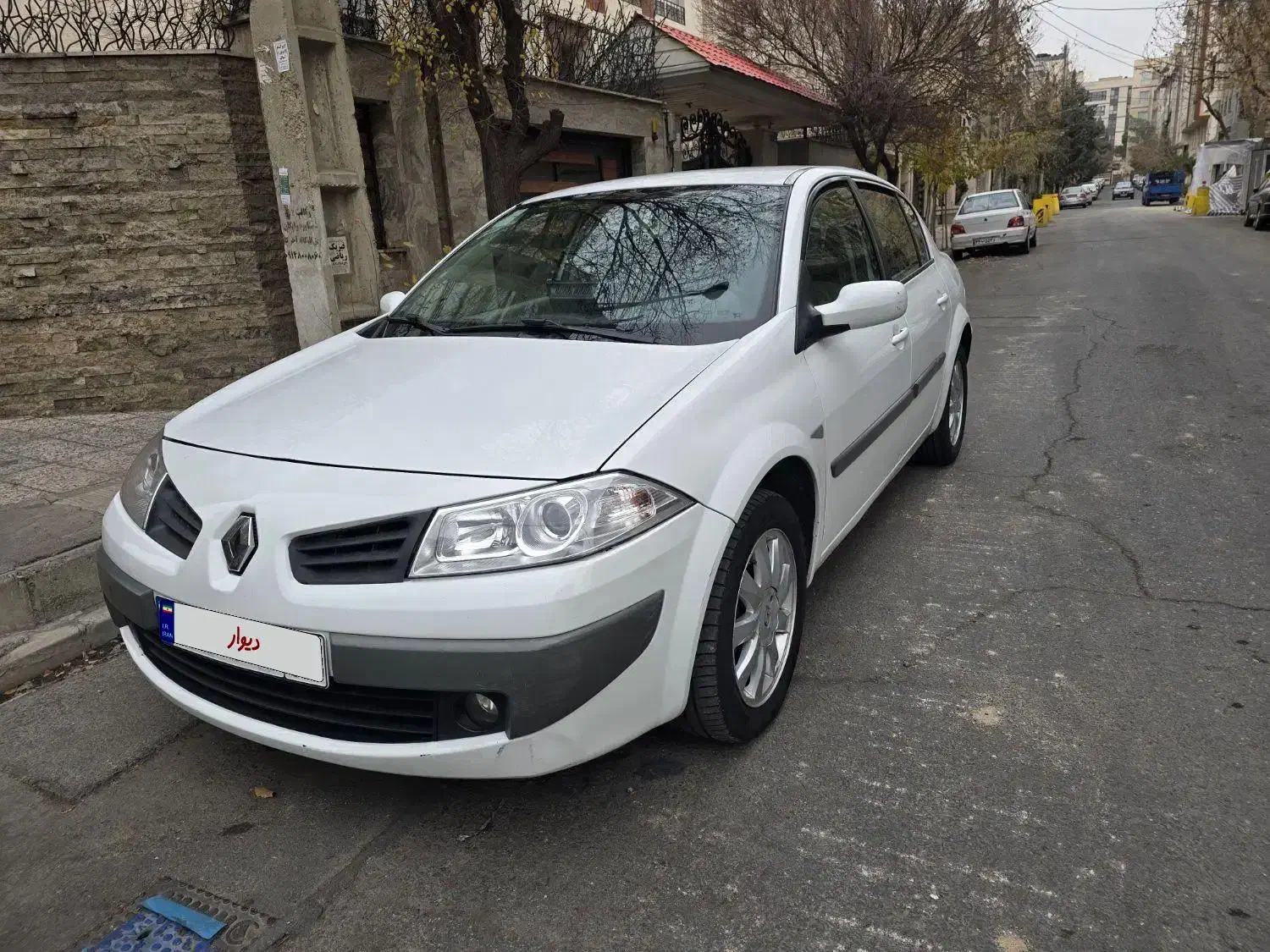 مگان مونتاژ ۲۰۰۰ اتومات مدل ۹۰|خودرو سواری و وانت|تهران, نظامی گنجوی (توانیر)|دیوار