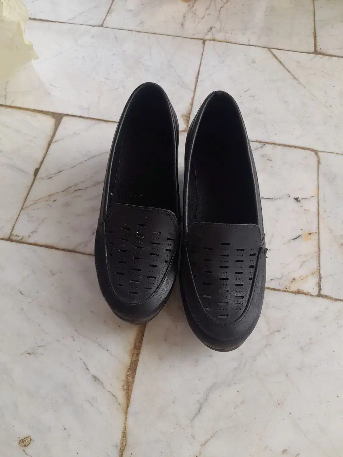 کیف و کفش در حد نو|کیف، کفش، کمربند|چاف و چمخاله, |دیوار