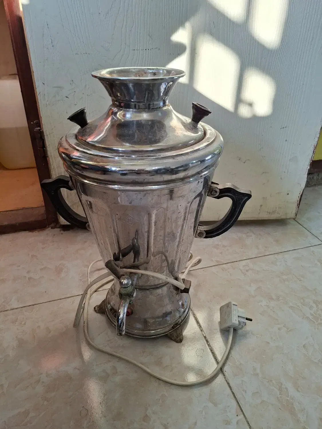 سماور برقی|سماور، چای‌ساز، قهوه‌ساز|خوی, |دیوار