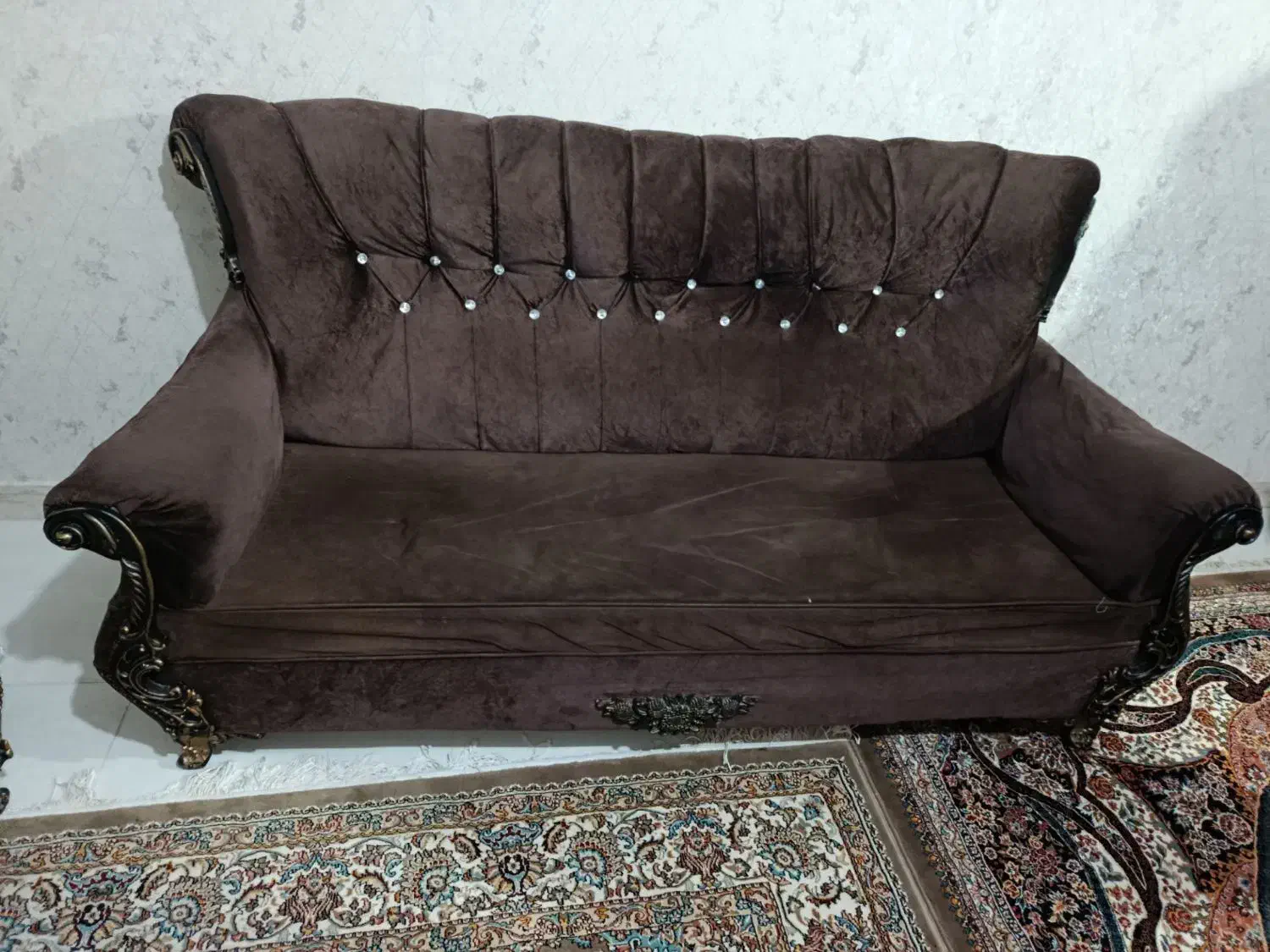 مبل و سه عدد جلو مبلی و میز تلوزیون|مبلمان خانگی و میز عسلی|مشگین شهر, |دیوار