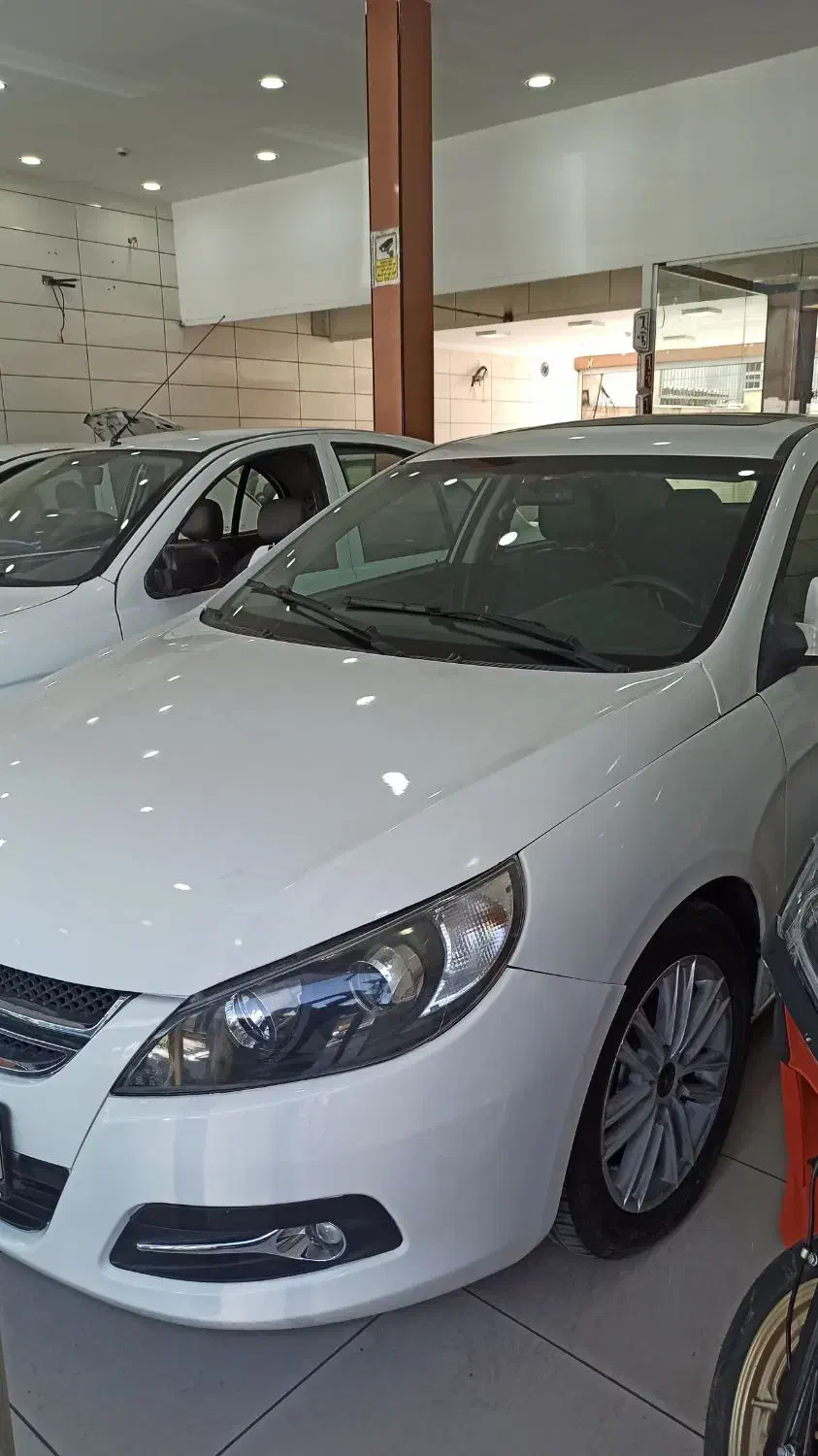 جک j5 مدل 93 اتوماتیک نقد یا معاوضه|خودرو سواری و وانت|شیراز, مسلم|دیوار