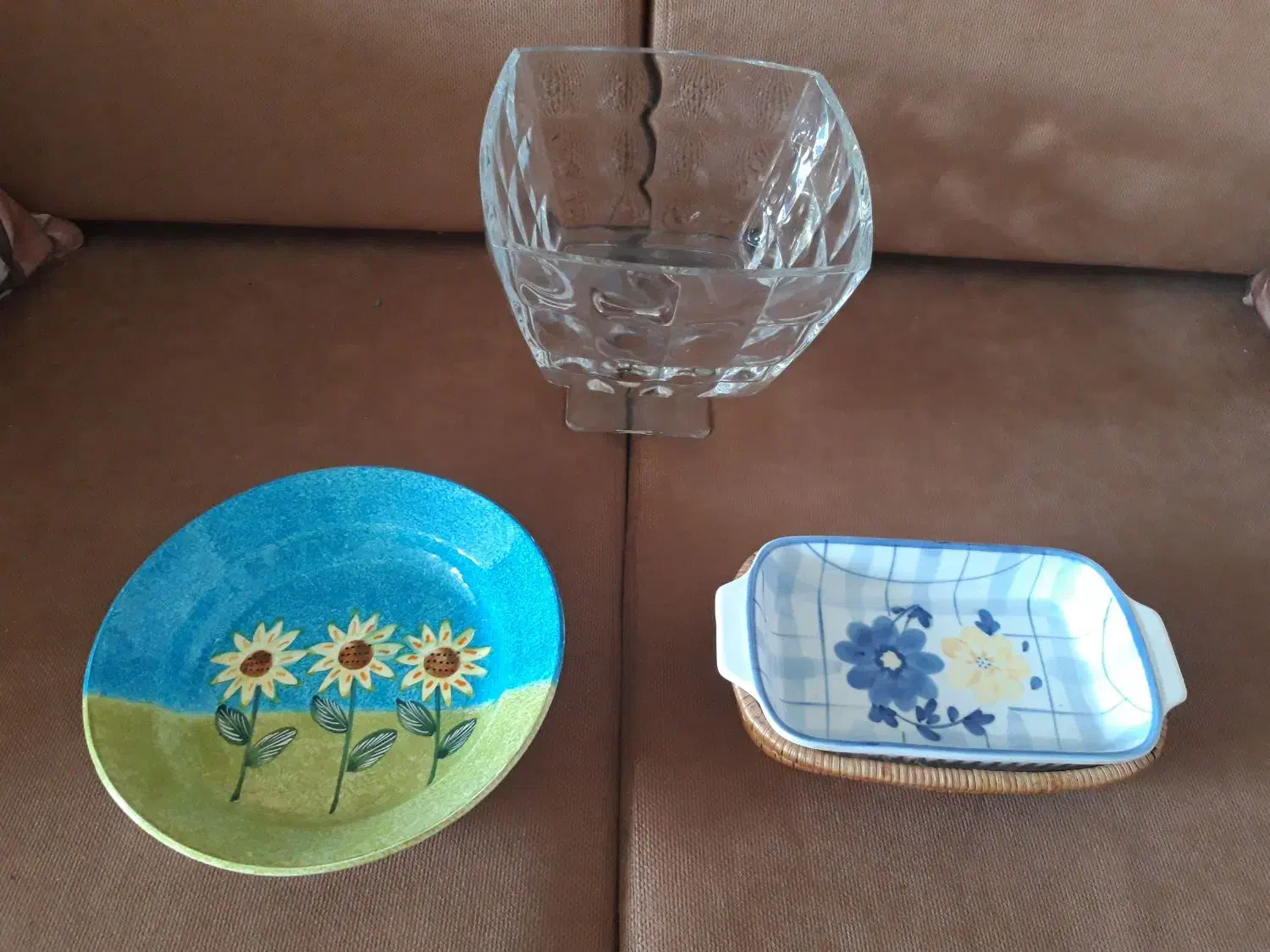 ظروف آشپزخانه ژاپنی و گل آفتابگردان و گل پنبه ای|ظروف سرو و پذیرایی|تهران, اوقاف|دیوار