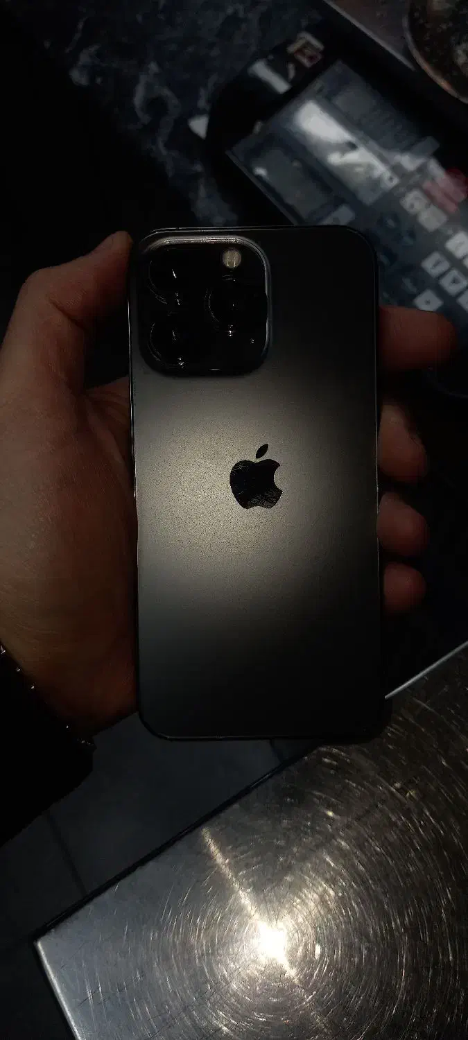 ایفون۱۳پرو lla تک سیم ۲۵۶گیگ مشکی بدون نقطه|موبایل|تهران, زعفرانیه|دیوار