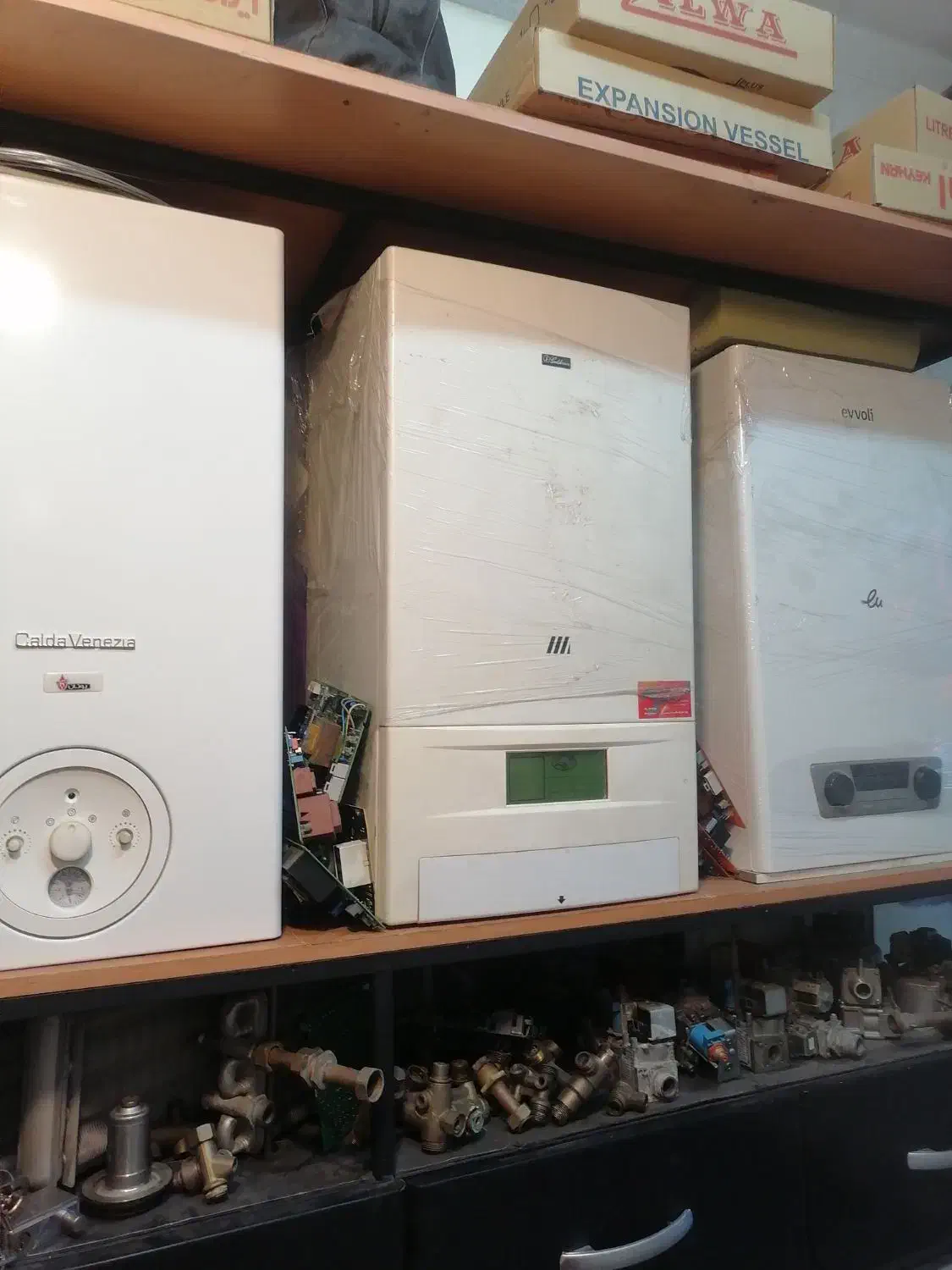 خریدار فروش پکیج دیواری نیاز به تعمیر وکارکرده|خدمات پیشه و مهارت|کرج, شهرک دریا|دیوار