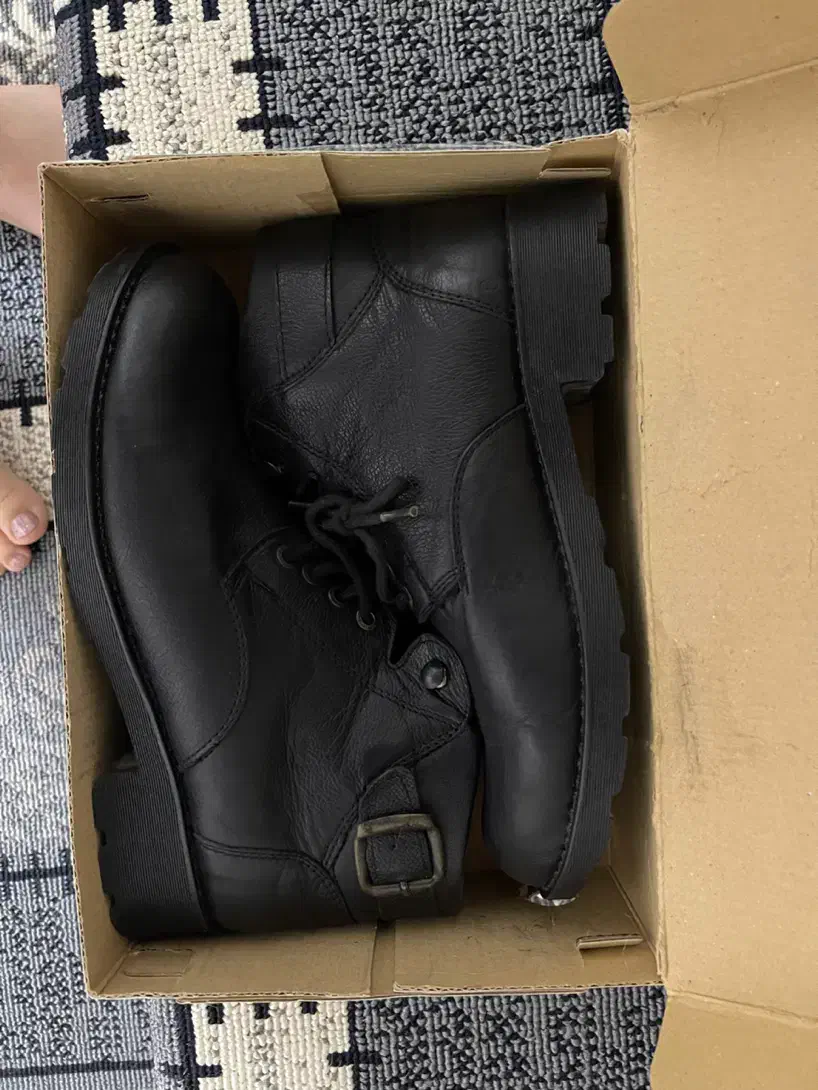 بوت اصل تیمبرلند|کیف، کفش، کمربند|پارس‌آباد, |دیوار