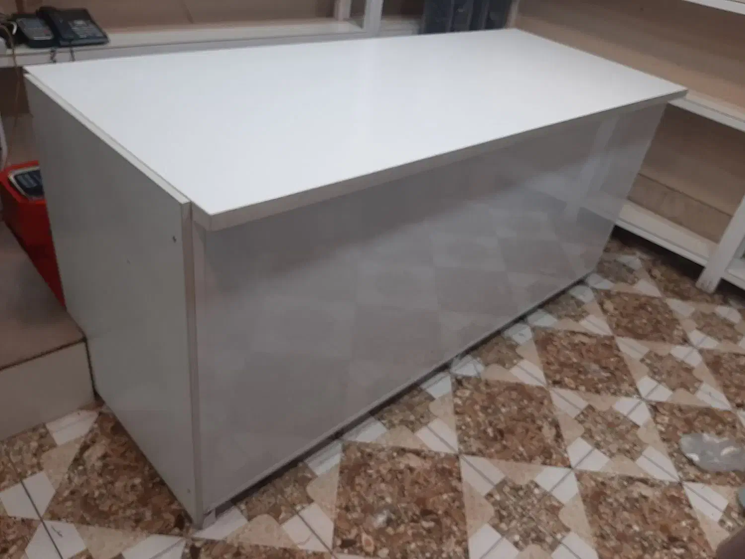 میز (جنس آلومینیوم )|فروشگاه و مغازه|اراک, |دیوار