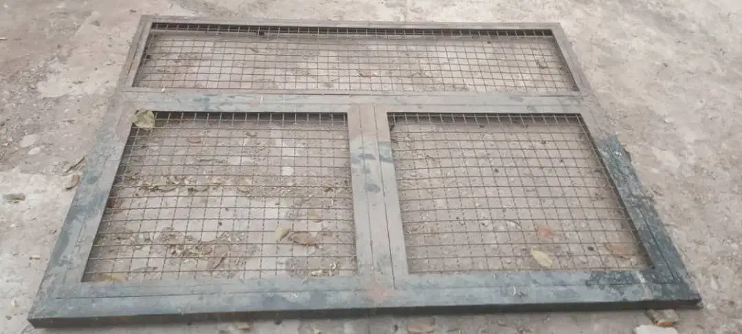 درب آهنی باغی|مصالح و تجهیزات ساختمان|سیاخ دارنگون, |دیوار