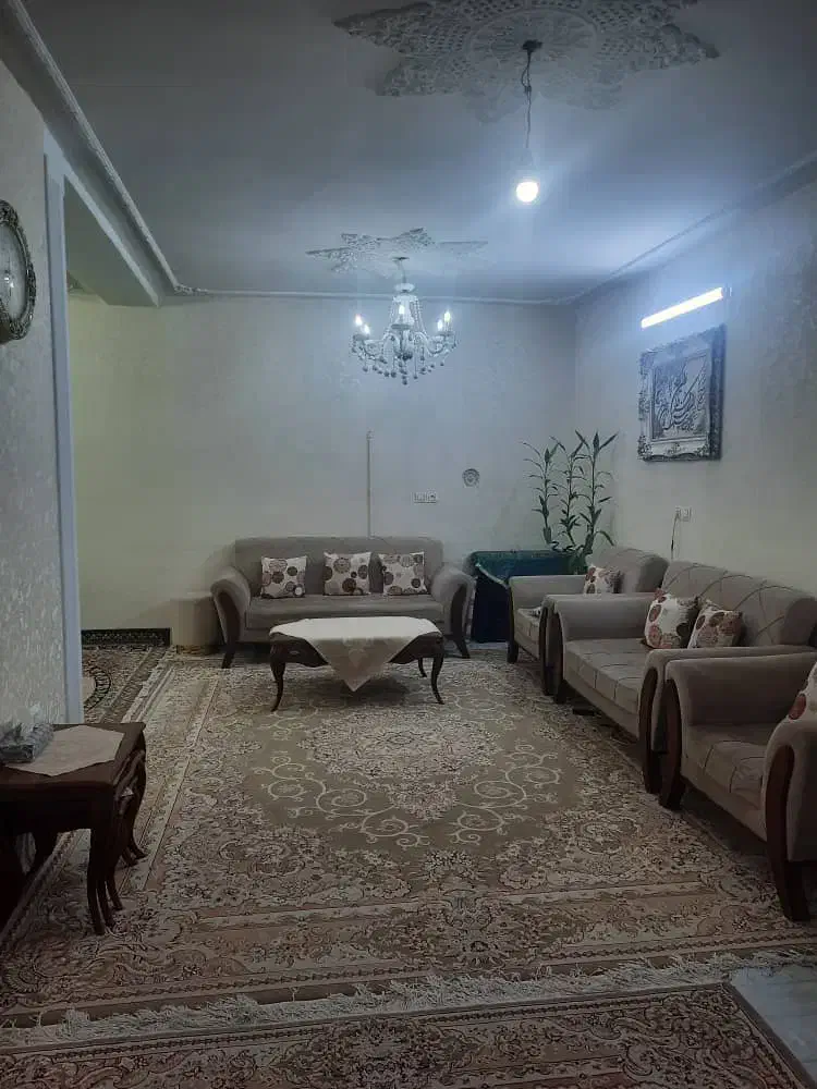 اجاره آپارتمان ۱۰۰ متری بسیار تمیز|اجارهٔ آپارتمان|ری, سیزده آبان|دیوار