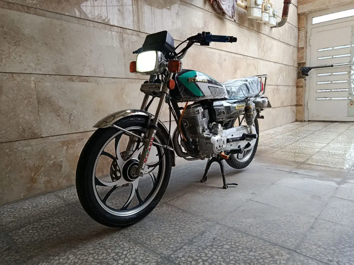 موتور 200کبیر 1403|موتورسیکلت|دورود, |دیوار