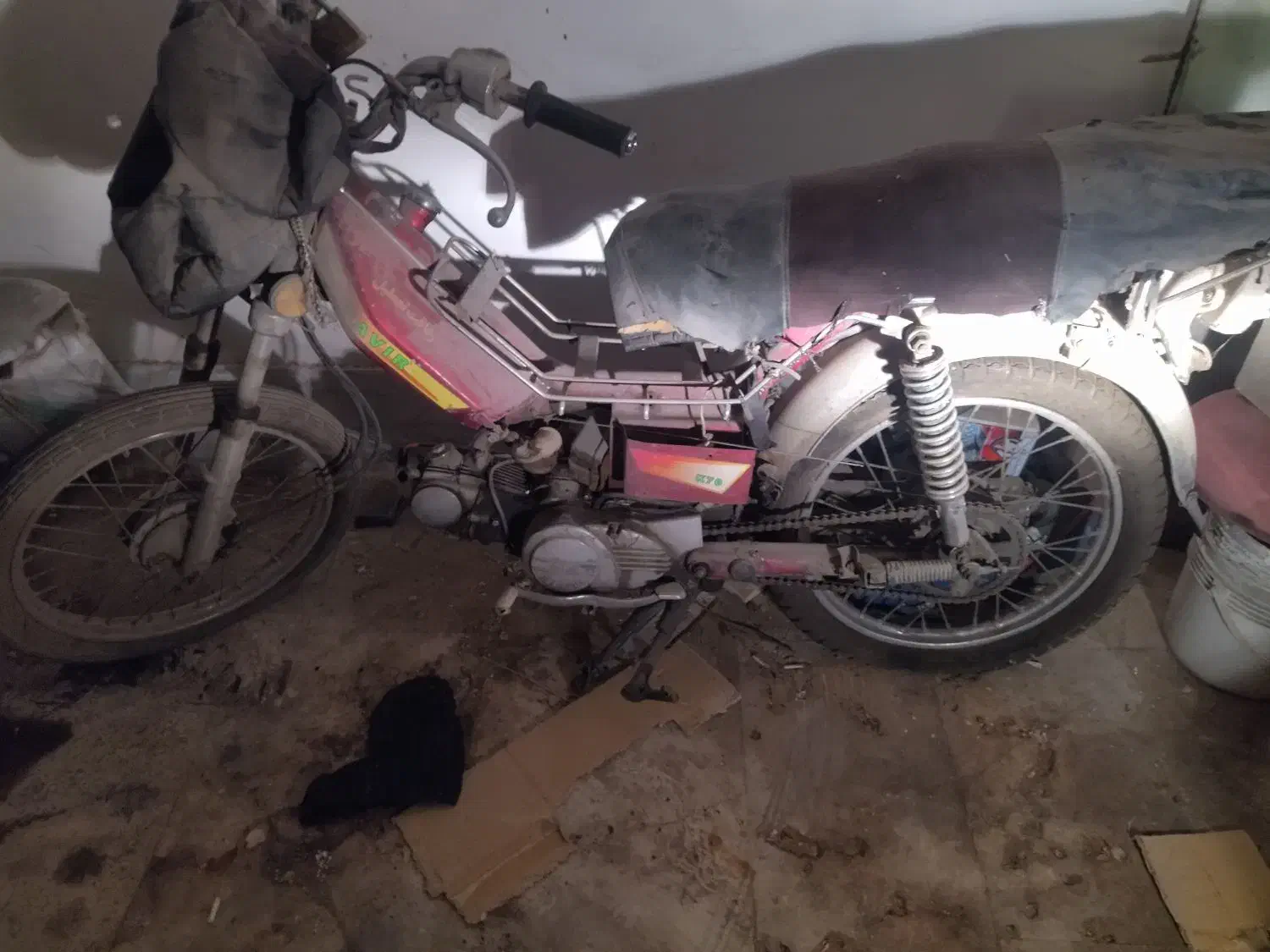 موتور|موتورسیکلت|قم, انسجام|دیوار