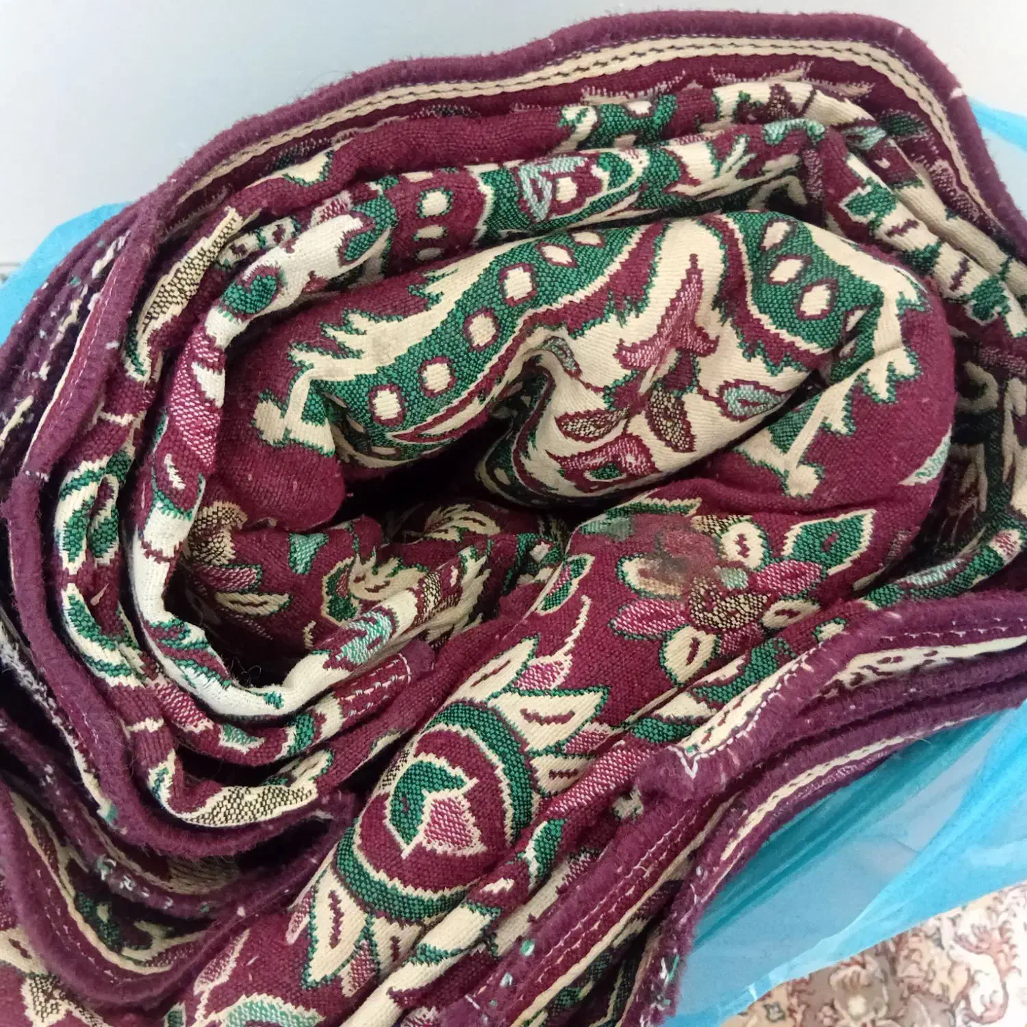 روفرشی|روفرشی|یزد, |دیوار