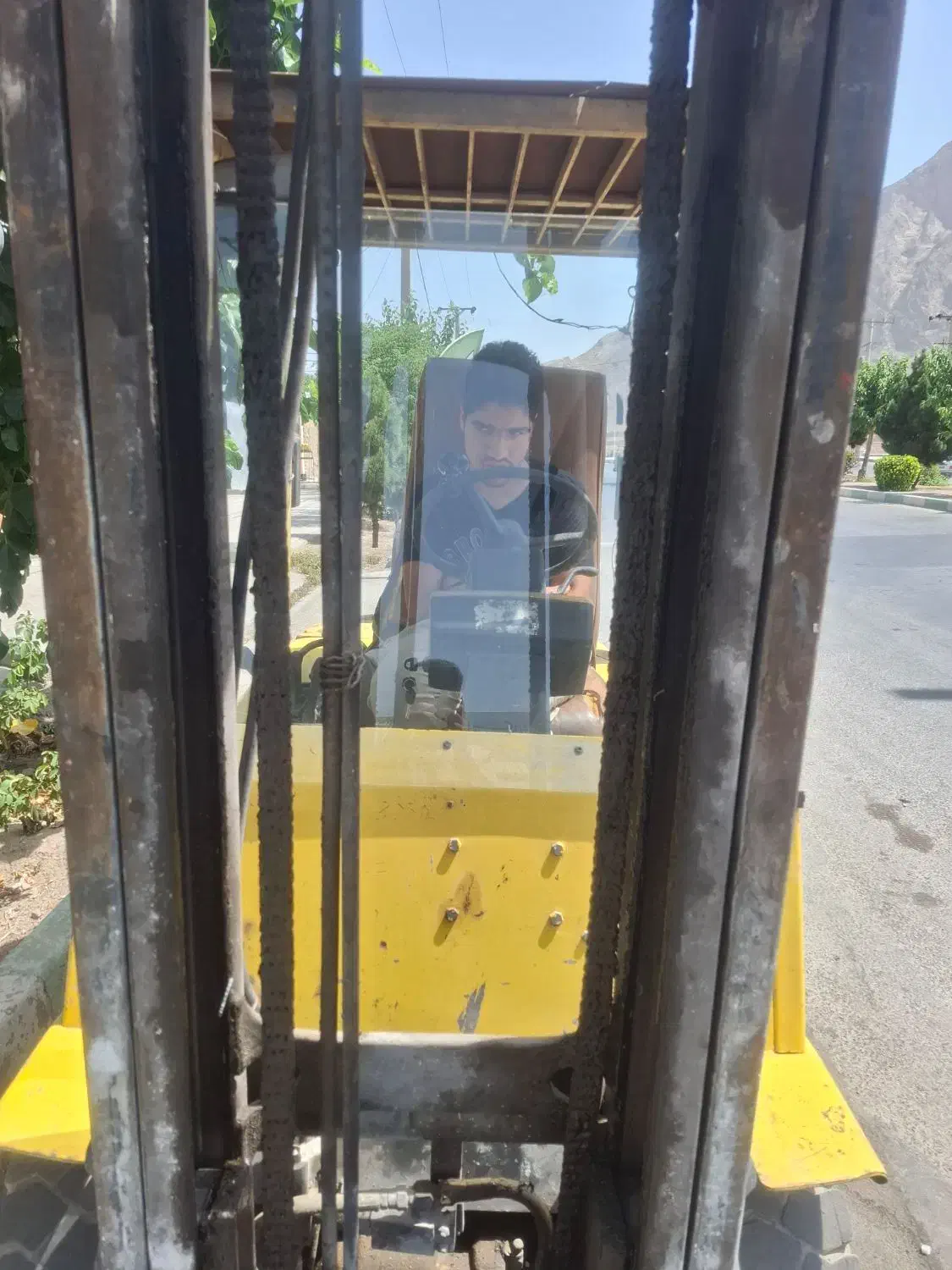 لیفتراک هایستر ۲/۵تن مدل۲۰۰۹|خودرو سنگین|پیر بکران, |دیوار