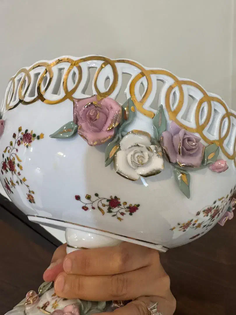 ظروف پذیرایی چینی گل برجسته|ظروف سرو و پذیرایی|تهران, حافظیه|دیوار