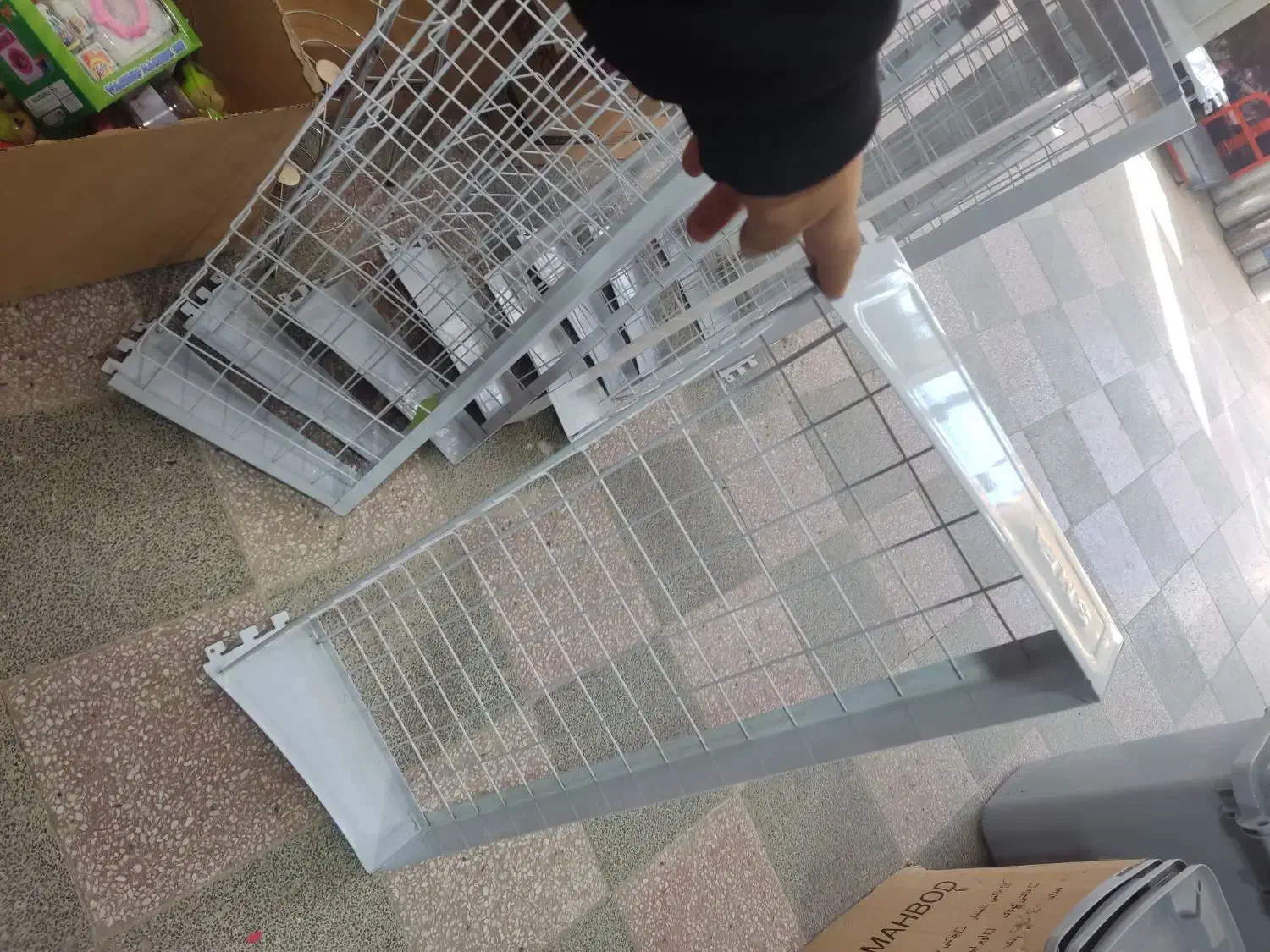 قفسه|فروشگاه و مغازه|درگزین, |دیوار