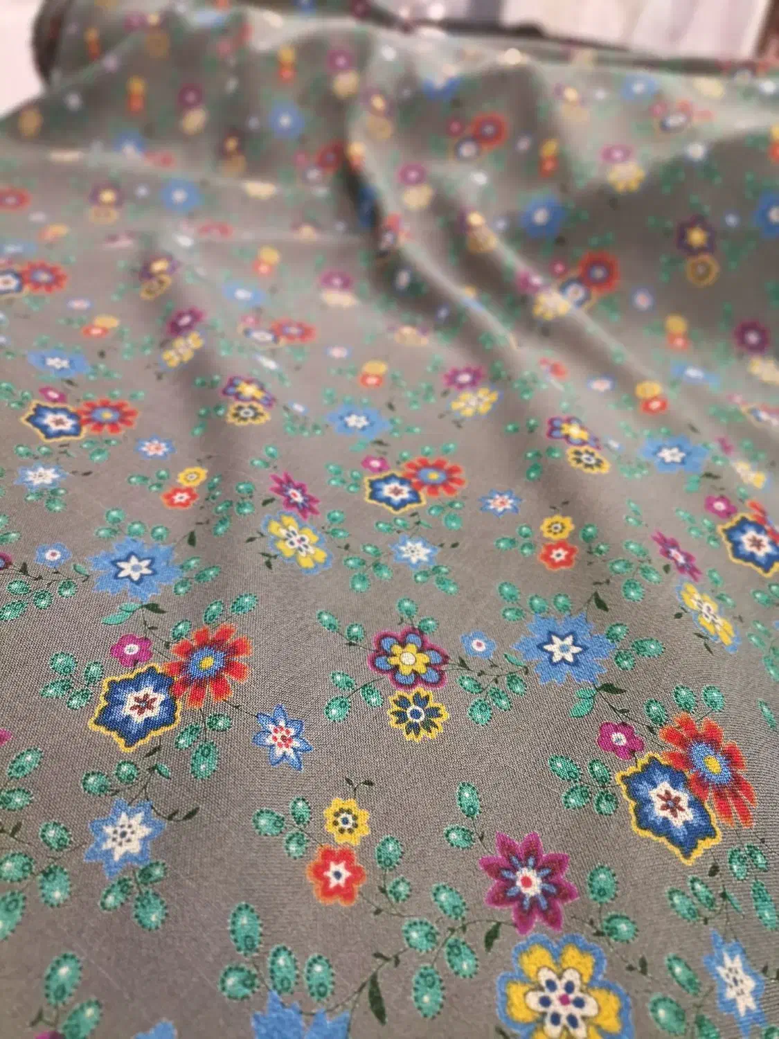 فروش ویژه پارچه‌های تونیک از 440.چادری از490|لباس|کرمان, |دیوار