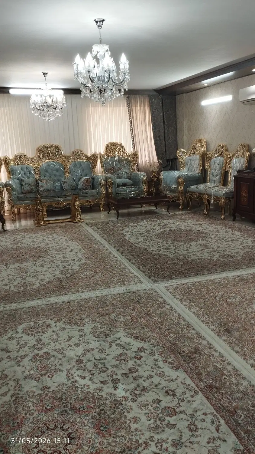 آپارتمان لاکچری, مشهد