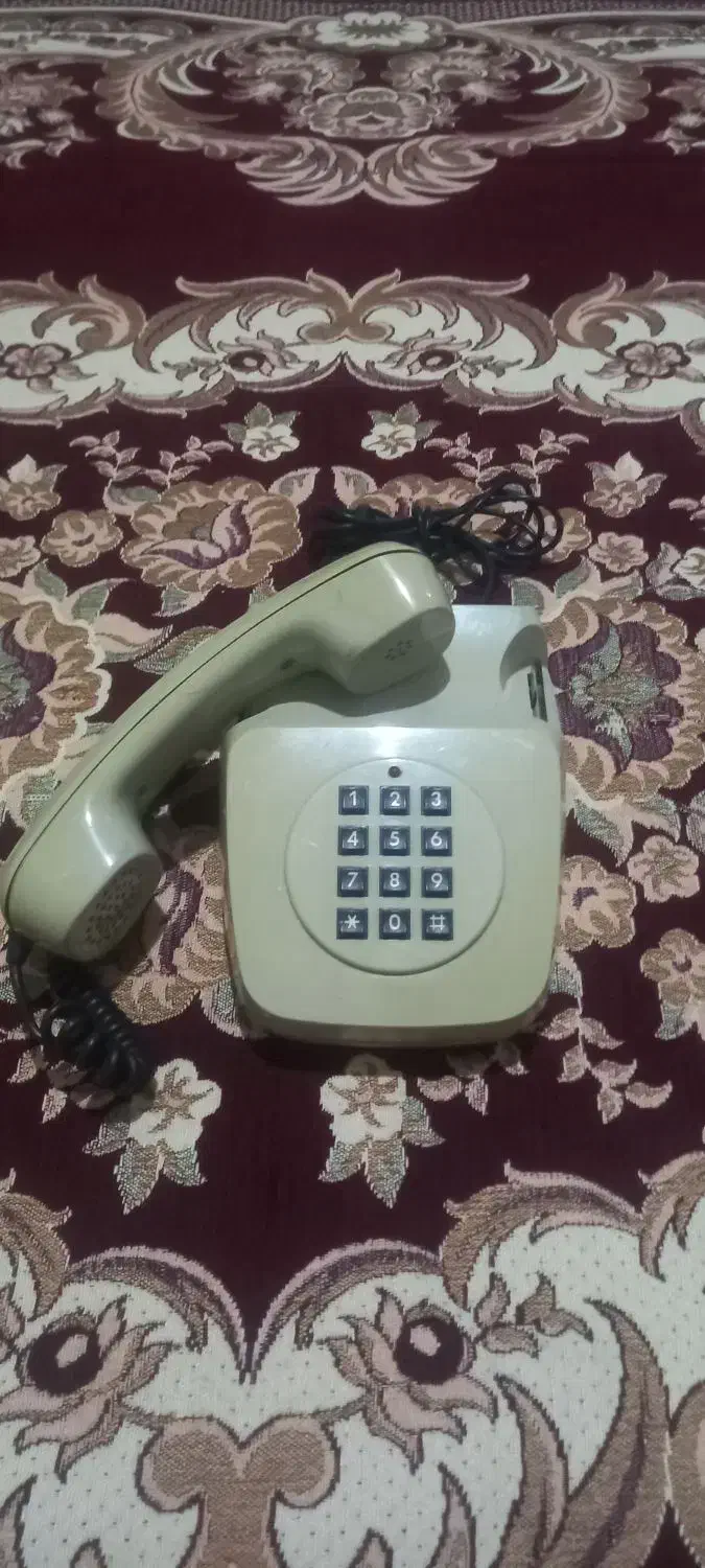 تلفن رومیزی قدیمی ۱۶۴|تلفن رومیزی|قرچک, باقرآباد|دیوار