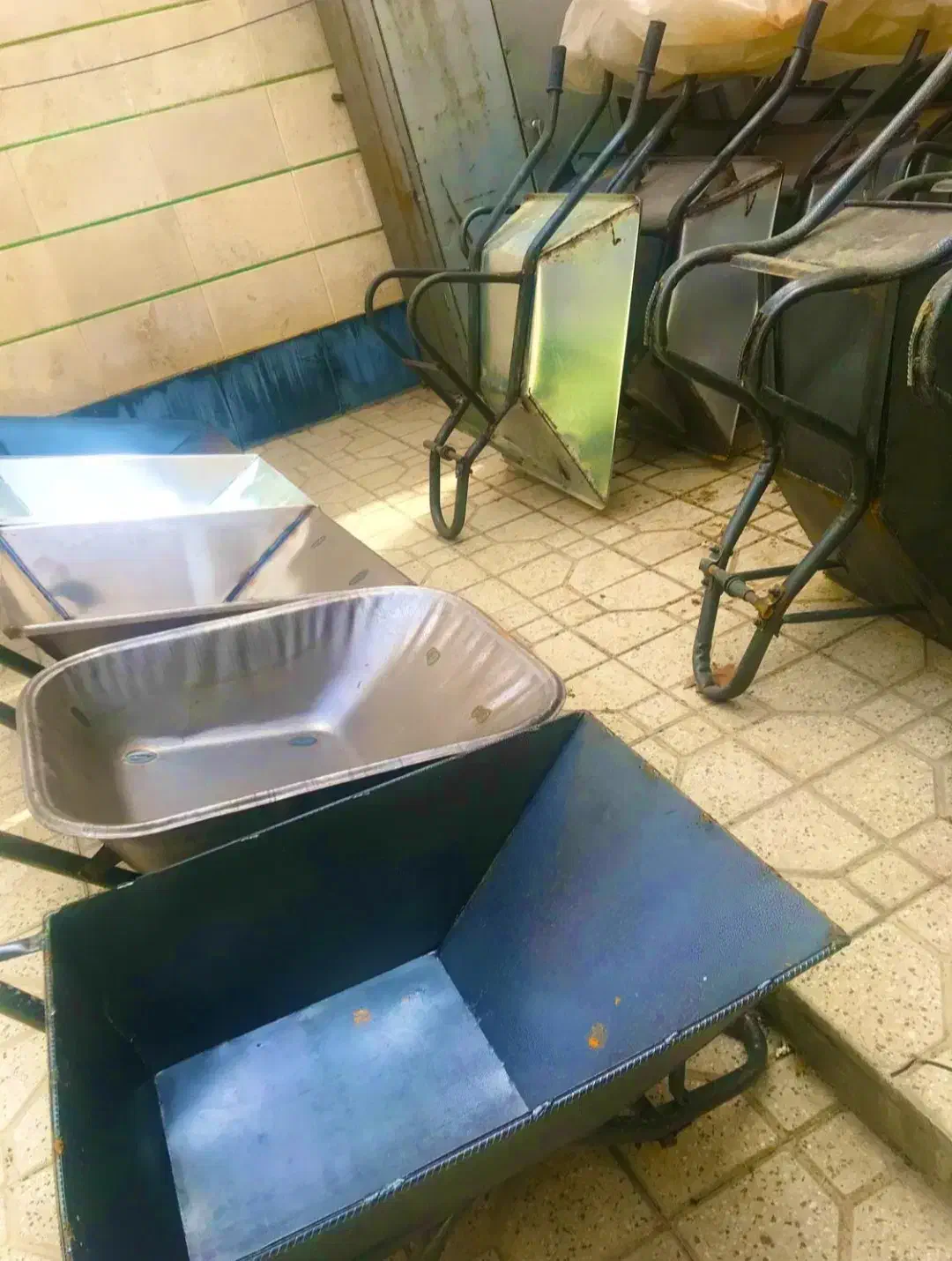 فرغون|ابزارآلات|همدان, |دیوار