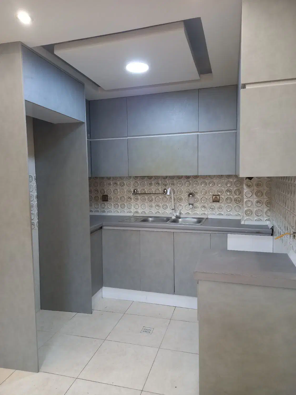 اپارتمان ۴۲ متری محتشم کاشانی، یکخواب ،شیک، نو|اجارهٔ آپارتمان|اصفهان, حسینآباد|دیوار