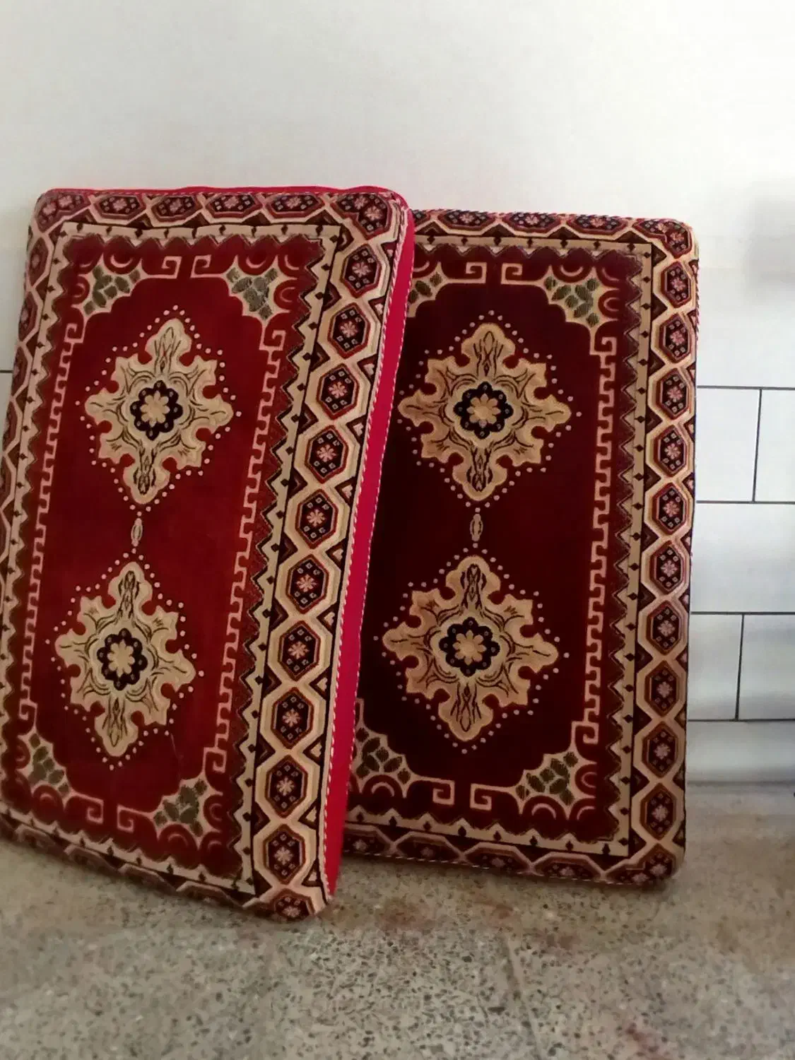 متکا و کنار دیواری|پشتی|شهرکرد, |دیوار