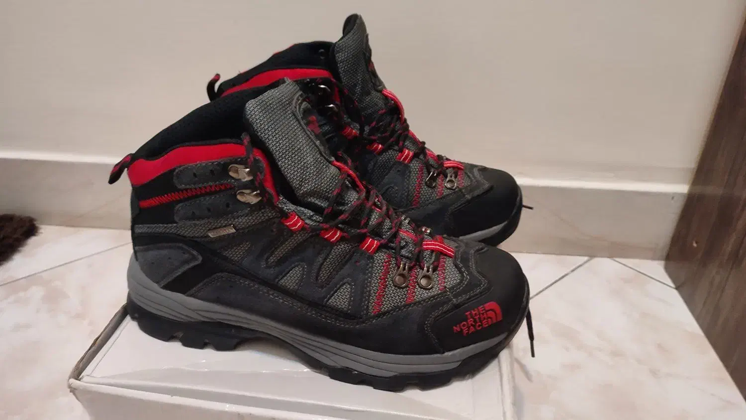 کفش کوهنوردی اصل نورث فیس North face|کیف، کفش، کمربند|تهران, اوقاف|دیوار
