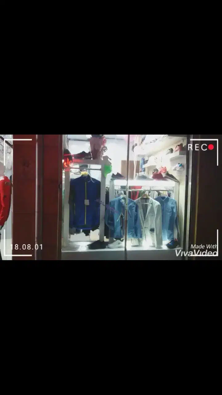 دکور بوتیک MDF هالوژن دار|فروشگاه و مغازه|رشت, معلولین|دیوار