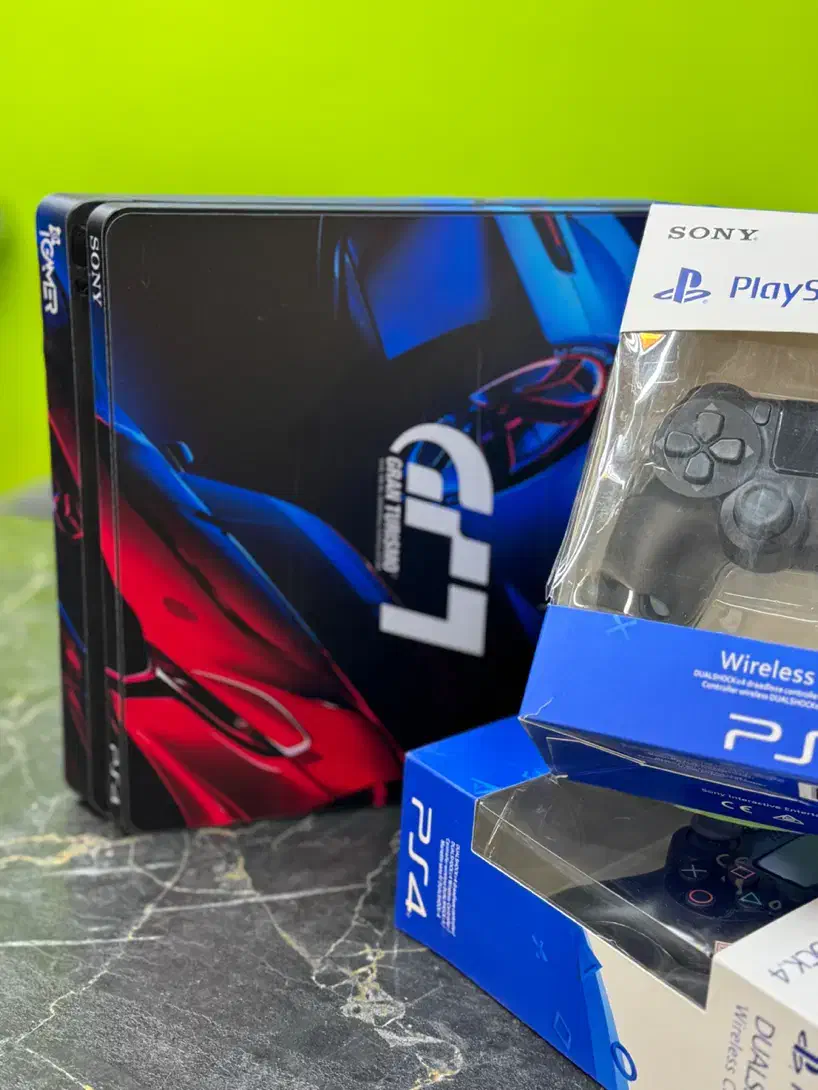 Ps4 slim دو دسته|کنسول، بازی ویدئویی و آنلاین|بیرجند, |دیوار