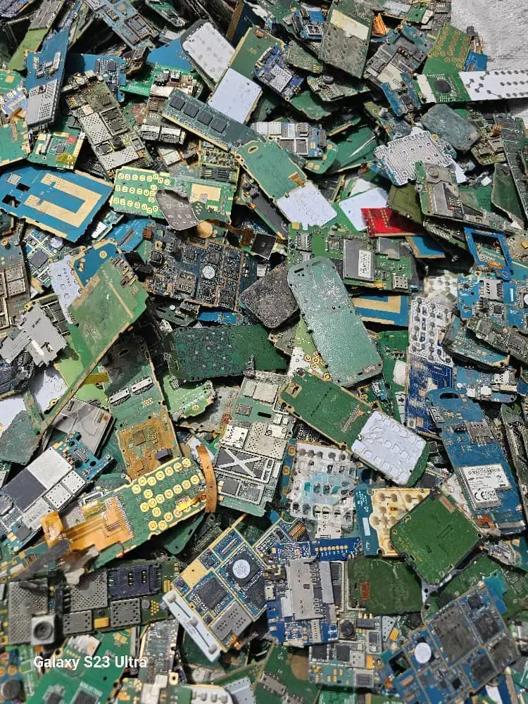 ضایعات کامپیوتر و لوازم برد رم و گرافیک سی پی یو|قطعات و لوازم جانبی رایانه|تهران, نیلوفر|دیوار