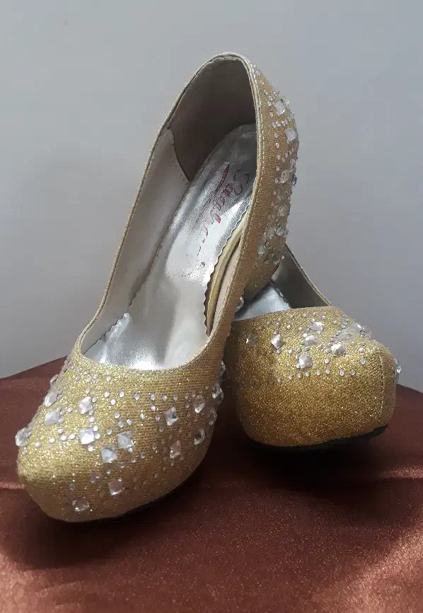 کفش مجلسی گلد|کیف، کفش، کمربند|تهران, بهمن یار|دیوار