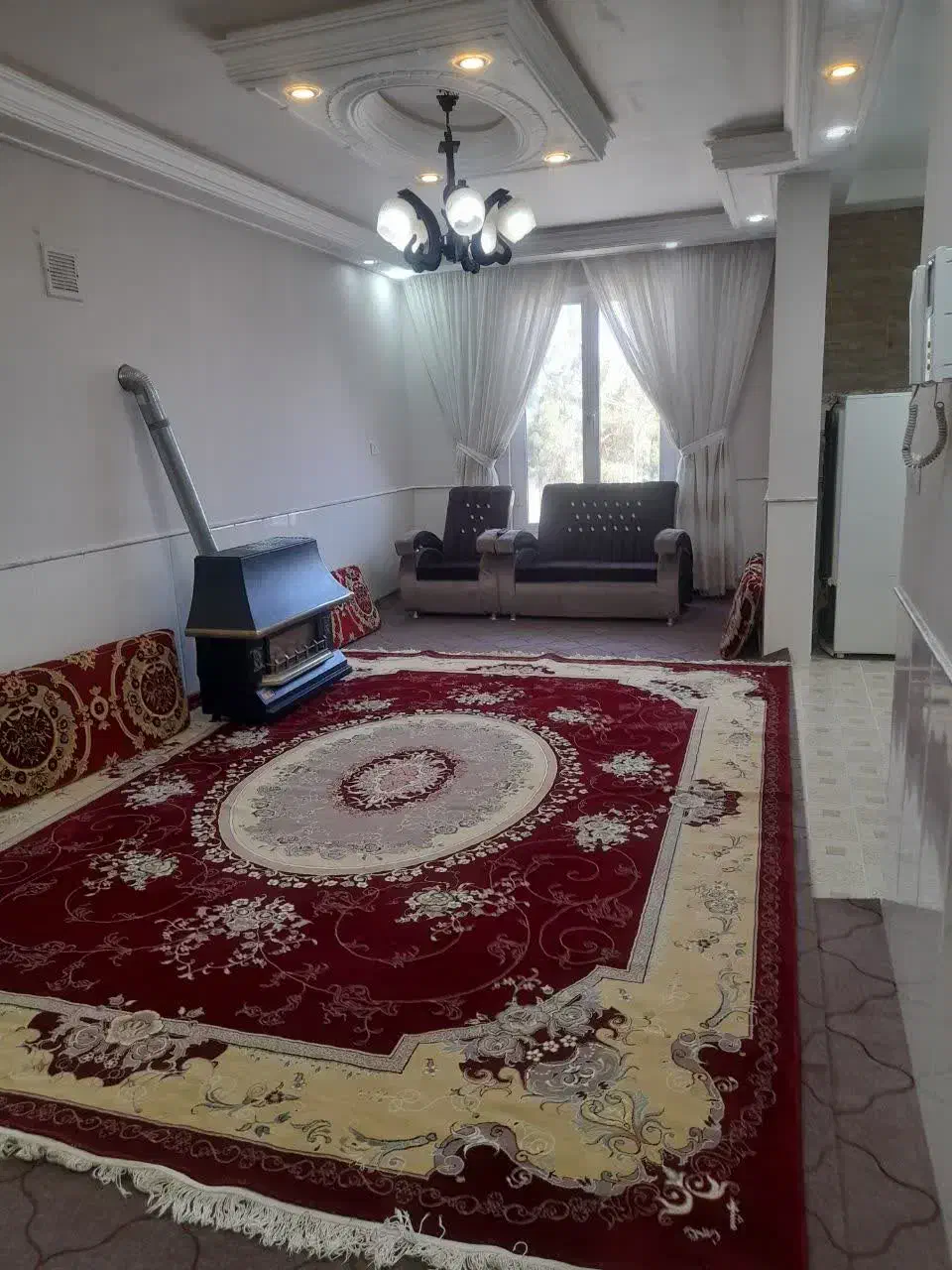 سوئیت فول امکانات بادرود|اجارهٔ کوتاه‌مدت آپارتمان و سوئیت|بادرود, |دیوار