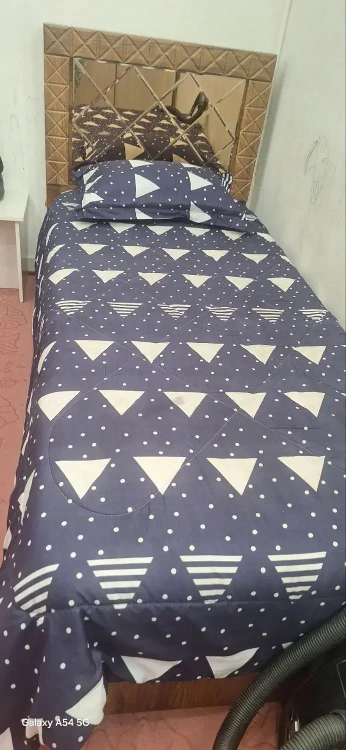 تخت وکمد نوجوان نونو|تخت و سرویس خواب|کرمانشاه, |دیوار