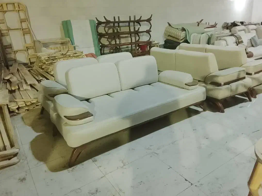 استخدام خیاط ماهراقایاخانم جهت مبل راحتی|استخدام صنعتی، فنی، مهندسی|تبریز, |دیوار