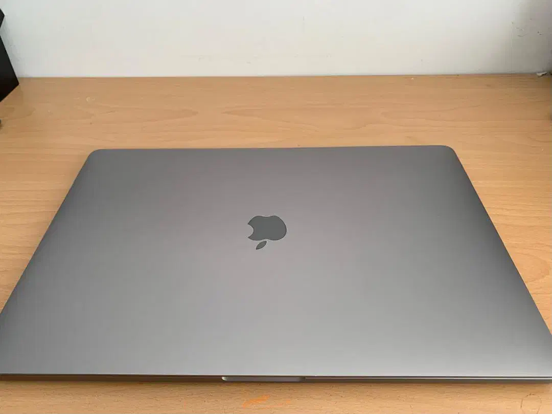 مک بوک پرو 2019 گرافیک 8 رم 64|رایانه همراه|تهران, ستارخان|دیوار