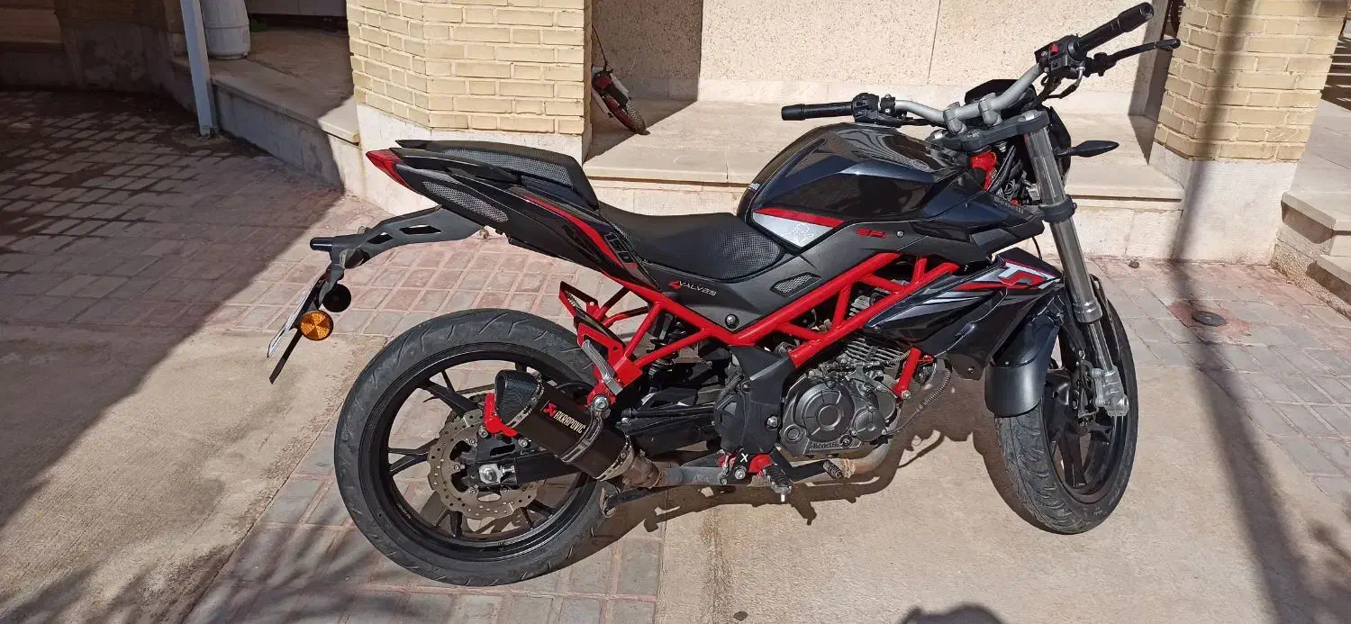 بنلی 150 نیوفیس مدل 1400|موتورسیکلت|جم, |دیوار