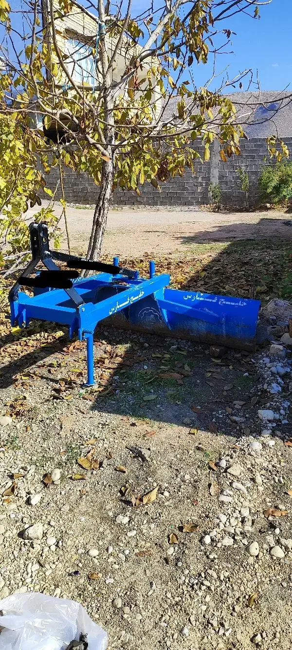 تریلی گاوآهن کلوخ شکن لور|ماشین‌آلات صنعتی|کر, |دیوار