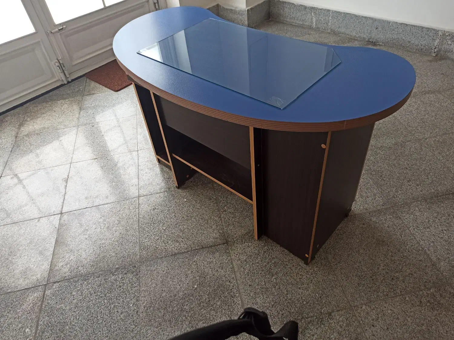 میز تحریر ، کامپیوتر|میز تحریر و کامپیوتر|مراغه, |دیوار