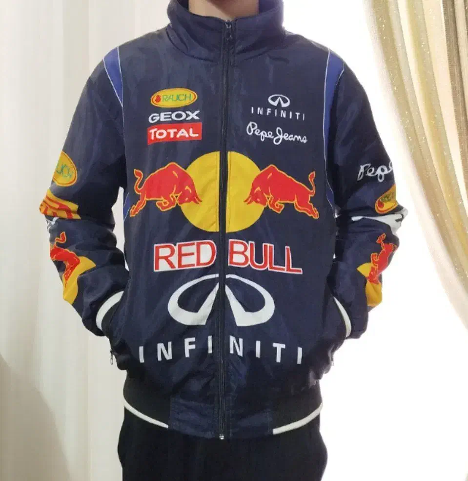 بادگیر اورجینال|لباس|محمدشهر, محمدشهر|دیوار