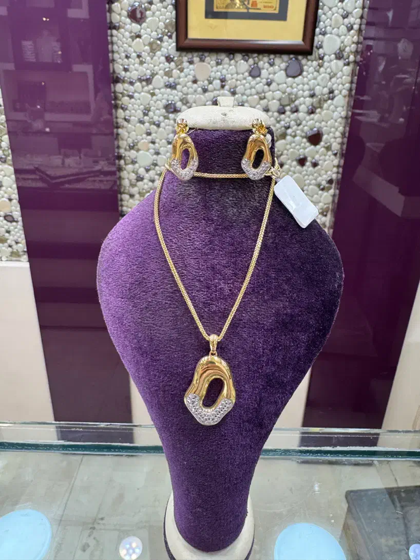 نیم ست طلا کاملترین مدلهای نیم ست|جواهرات|کاشان, درب زنجیر|دیوار