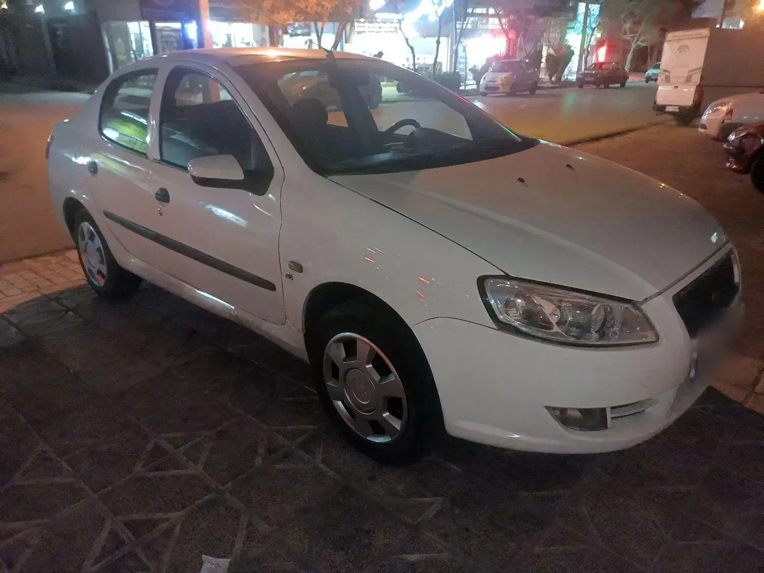 رانا مدل ۹۲|خودرو سواری و وانت|مشهد, هفت تیر (آب و برق)|دیوار