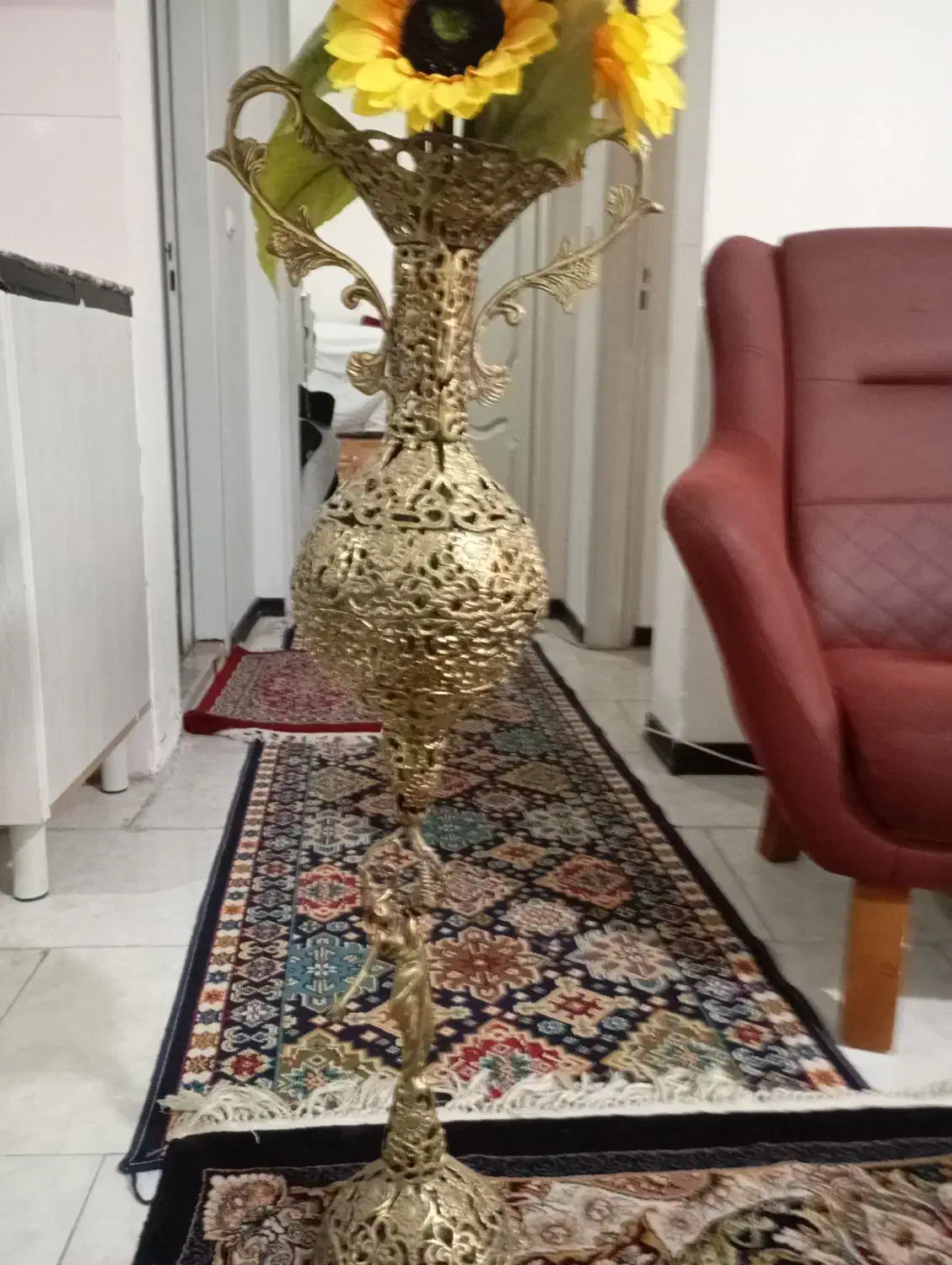 یک عدد گلدون برنزی شیک|صنایع دستی و سایر لوازم تزئینی|پرند, فاز ۶|دیوار