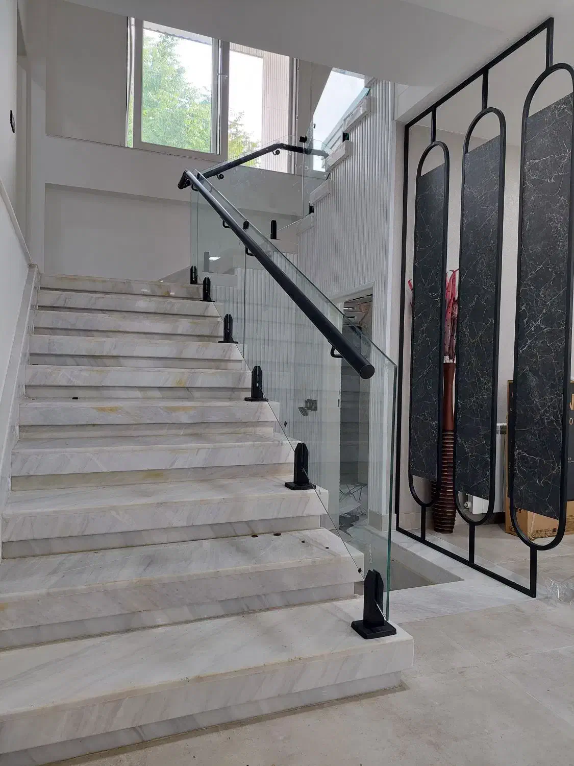 نرده،  شیشه ای،  استیل،  الومینیم، و درب شیشه ای|خدمات پیشه و مهارت|نوشهر, |دیوار