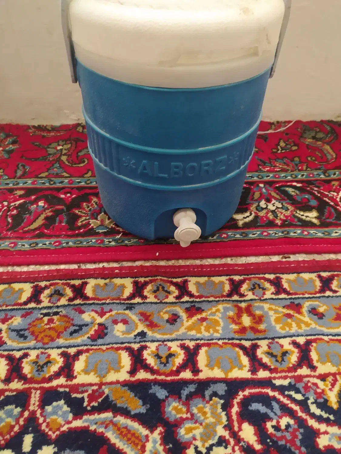 کلمن البرز|ظروف نگهدارنده، پلاستیکی، یک‌بارمصرف|مشهد, عسگریه|دیوار