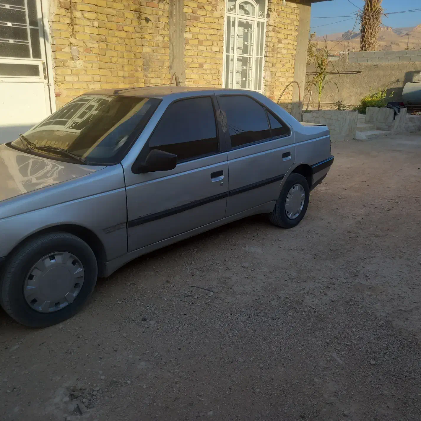 405 فابریک 83|خودرو سواری و وانت|شیراز, حومه شیراز|دیوار