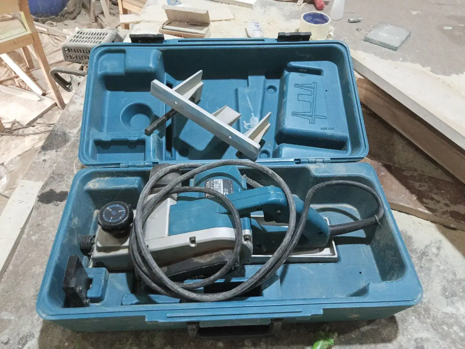 رنده برقی ماکیتا|ابزارآلات|شیراز, چشمه سید صفری|دیوار