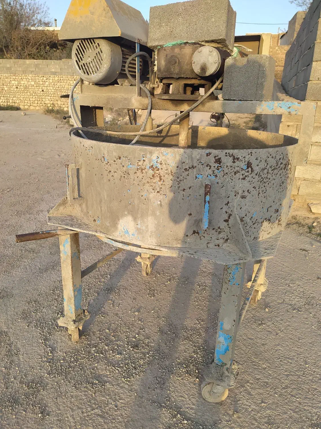 بلوک زنی فروشی|ماشین‌آلات صنعتی|مراوه, |دیوار