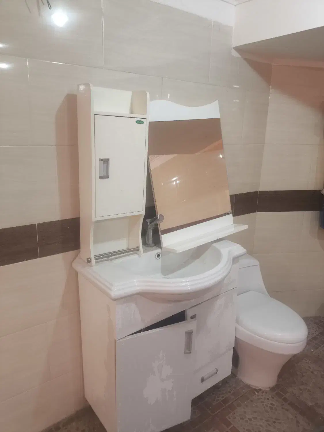 لوازم استوک سرویس بهداشتی|لوازم سرویس بهداشتی|یزد, |دیوار